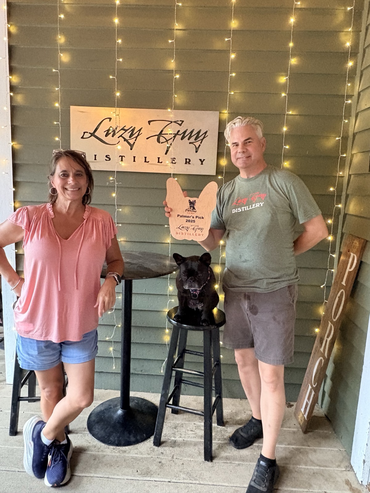 The Lazy Guy Distillery team accepting the Palmer's Pick 2025 award